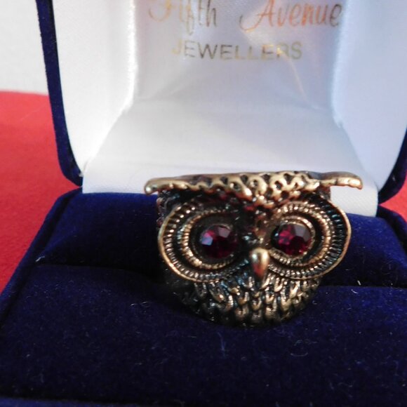 Ladies - Brass "Owl" Ring - Picture 2 of 4
